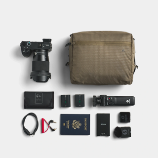 Nomatic Access Camera Sling - 6L - Earth