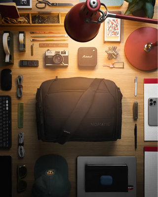 Nomatic Messenger Bag