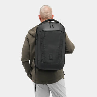 Nomatic McKinnon Camera Pack 35L Black V2