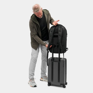 Nomatic McKinnon Camera Pack 35L Black V2