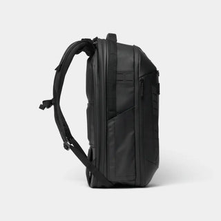 Nomatic McKinnon Camera Pack 35L Black V2